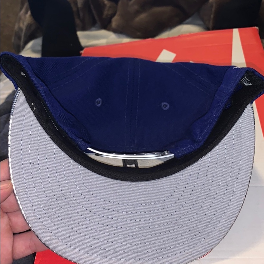 Dodgers hat - Picture 5 of 5